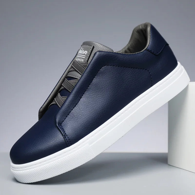 Men's Fashion Solid Low Top Skateboarding Shoes