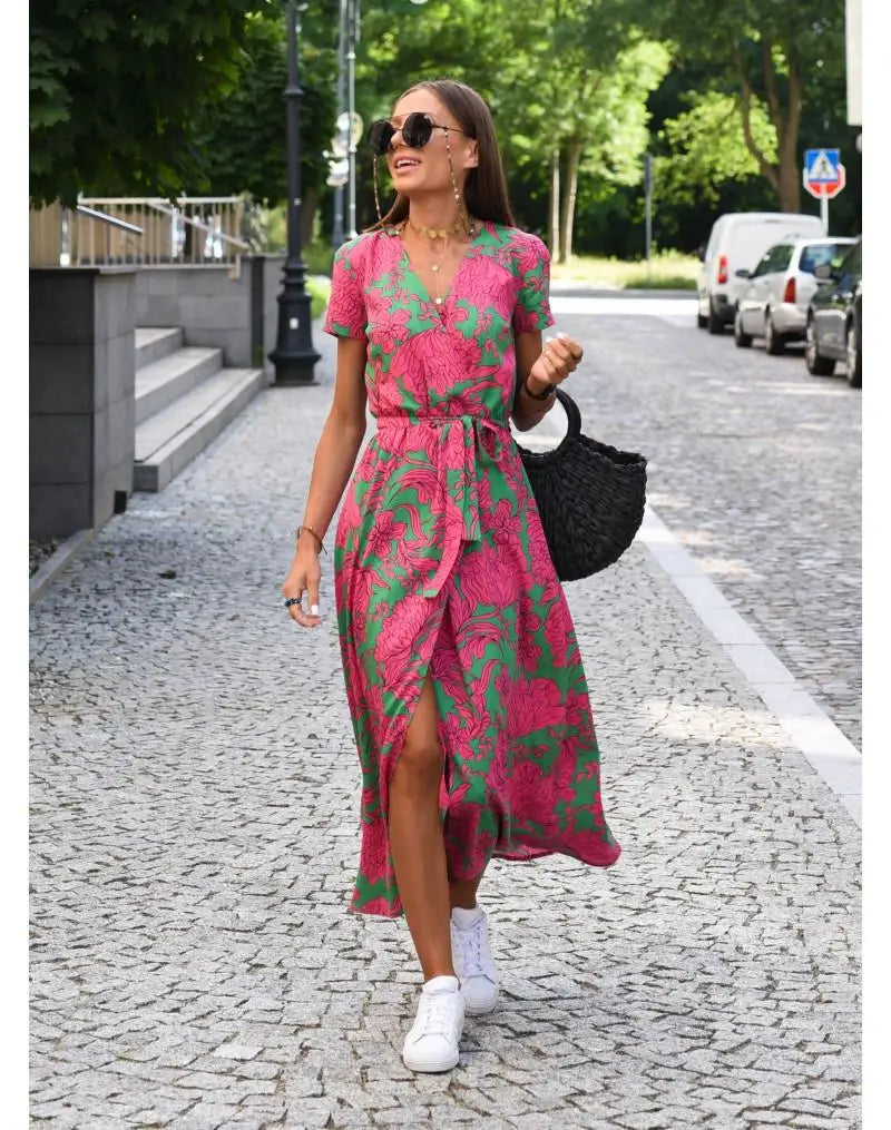 Summer women's bright dress