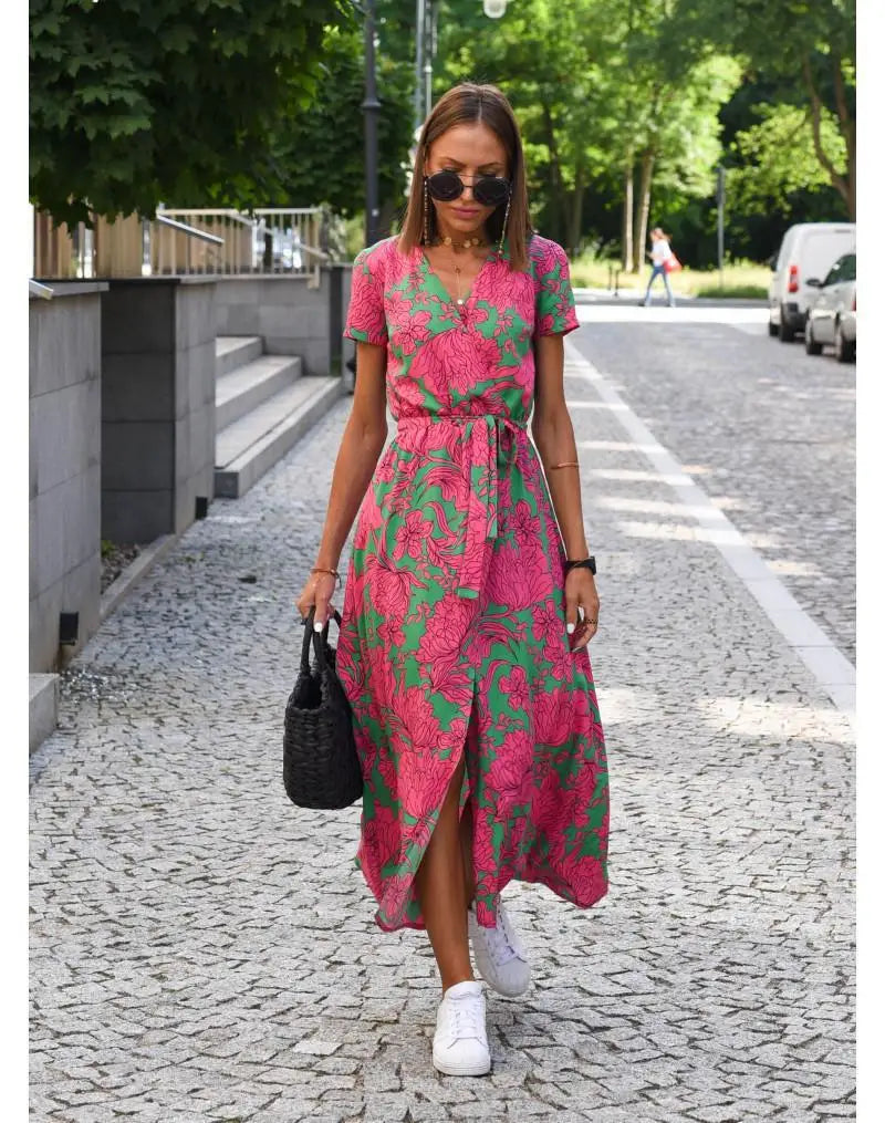 Summer women's bright dress