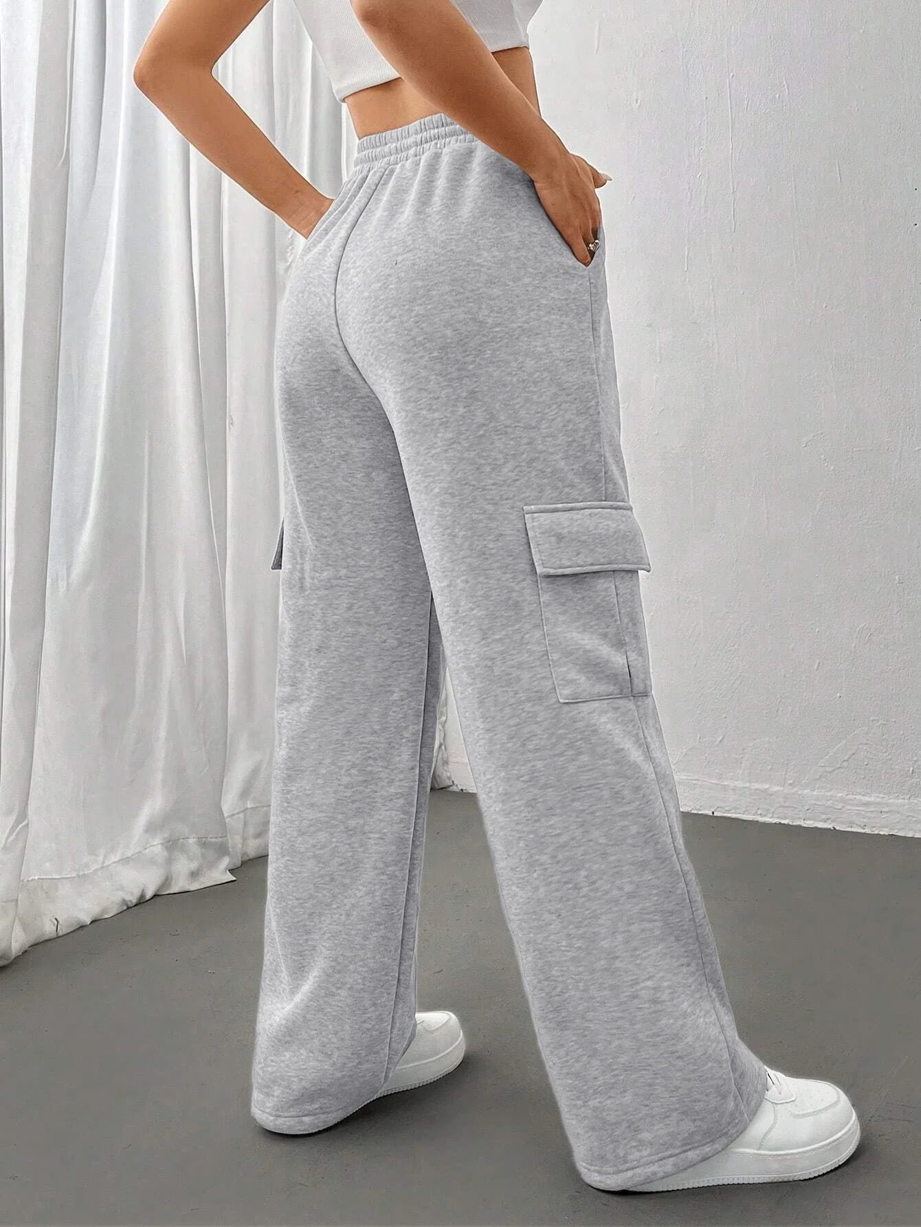 Multi-pocket overalls and casual pants