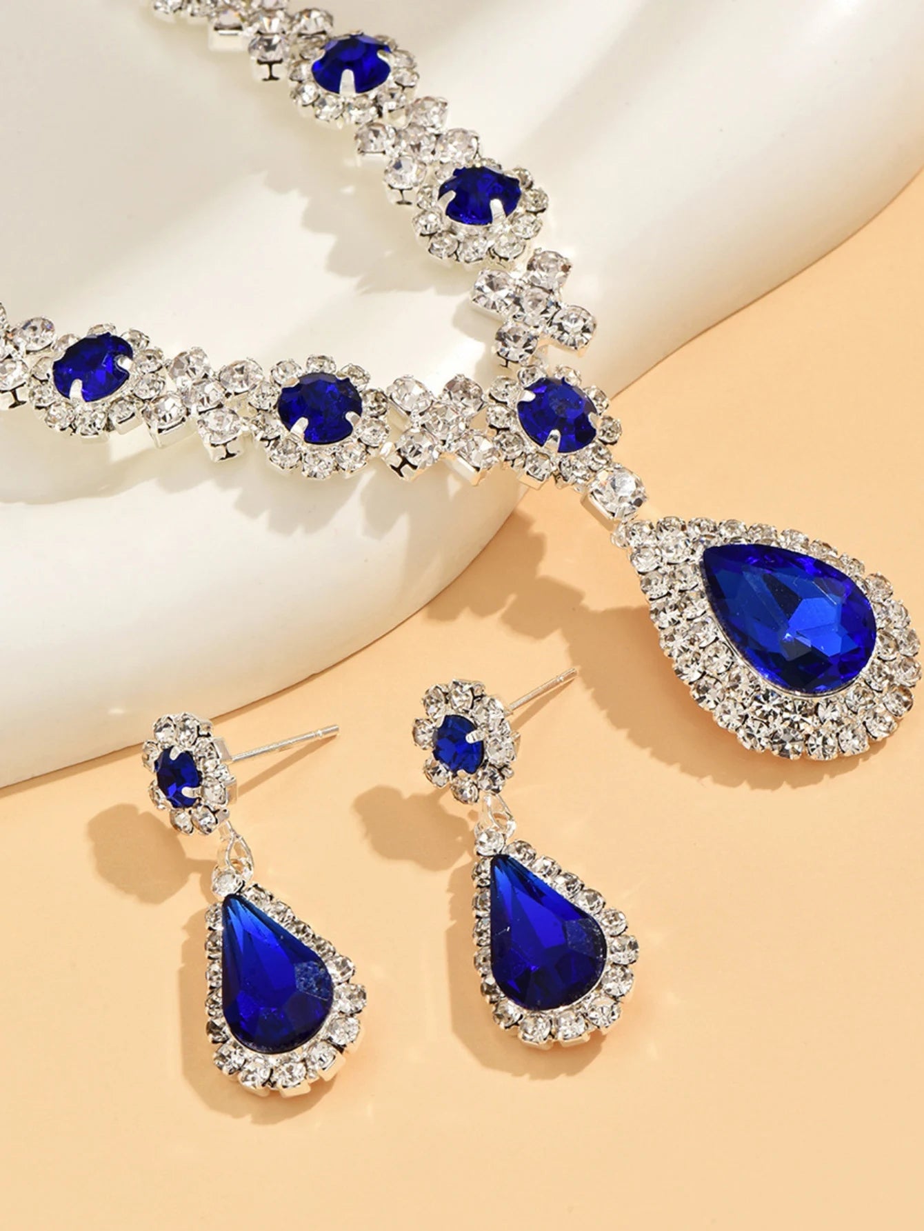 Women's Crystal Necklace and Earring Set