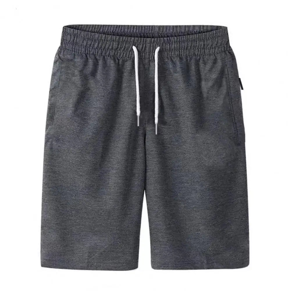 Wear thin five-point pants outside men's casual pants