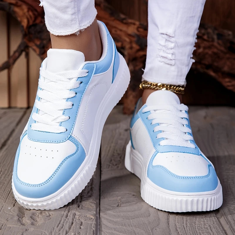 Comfortable sports and leisure shoes