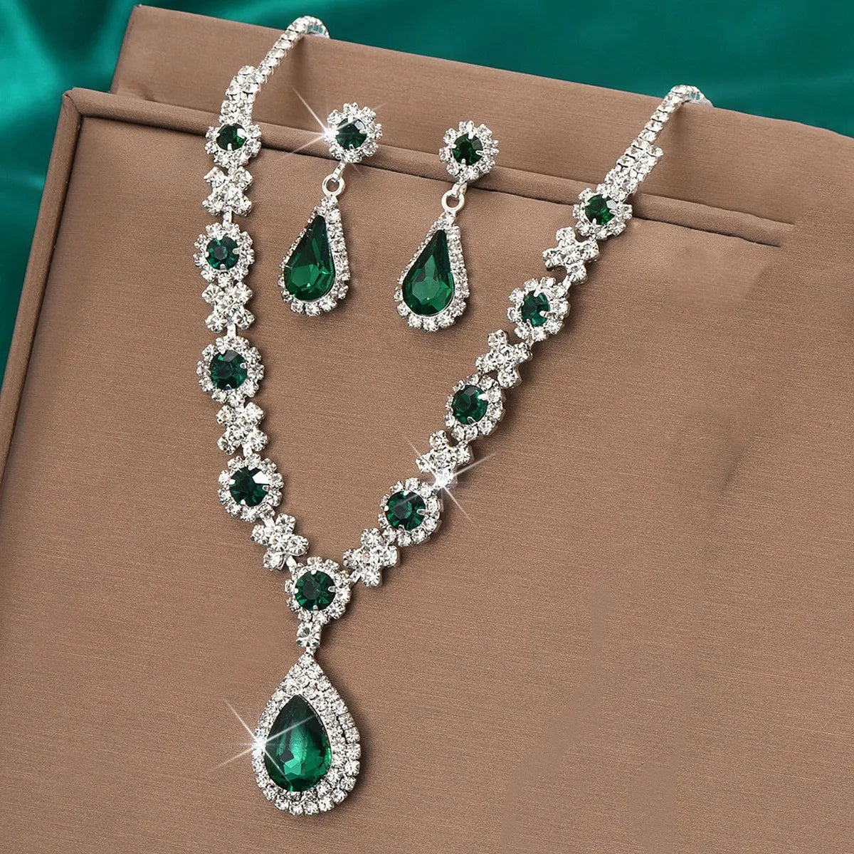 Women's Crystal Necklace and Earring Set