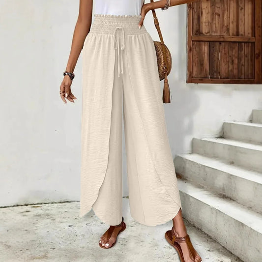 Casual beach pants with slit and wide legs
